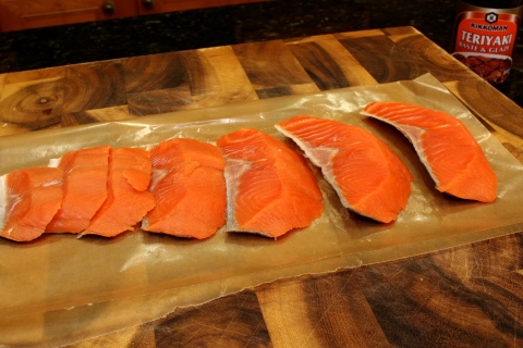 slice the salmon like this